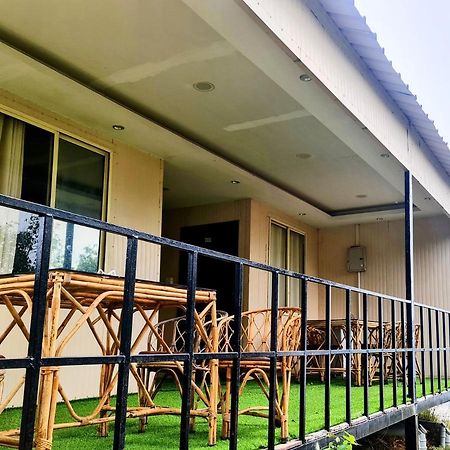 The Kanatal Arbour Extérieur photo